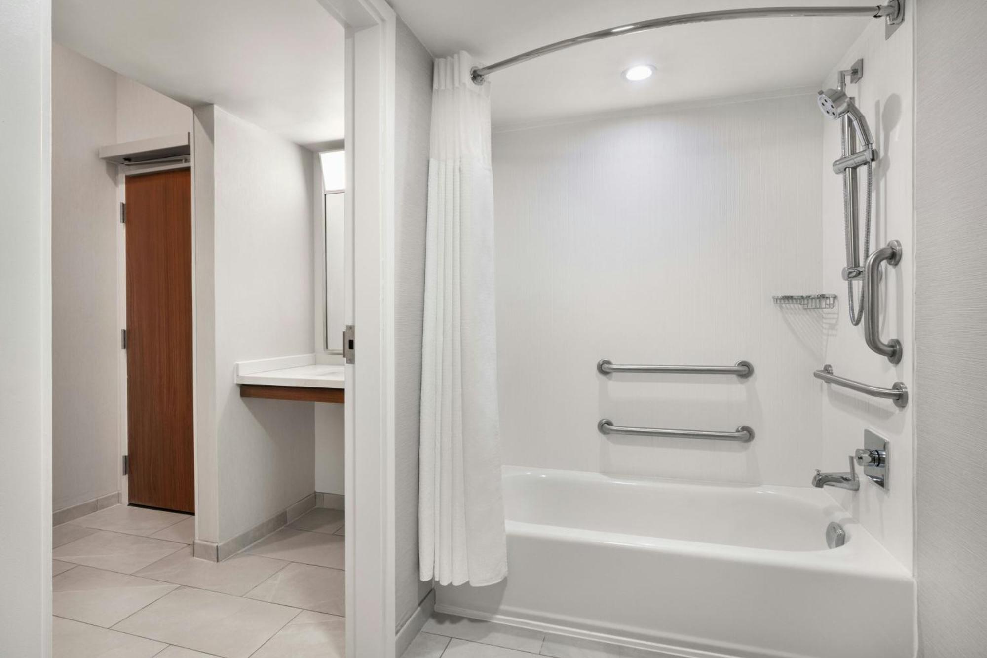 Courtyard Mobile Otel Dış mekan fotoğraf